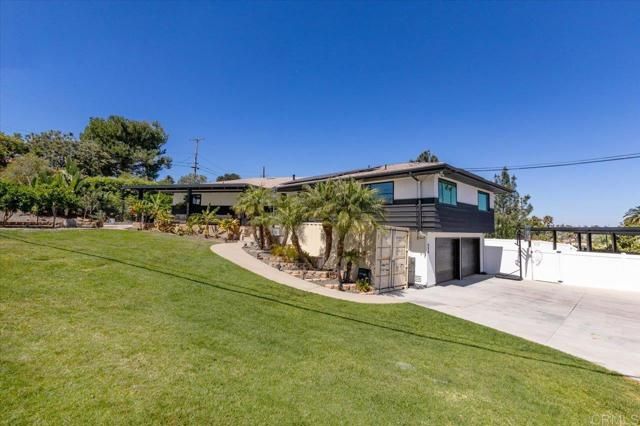524 Morningside Drive, Vista, CA 92084
