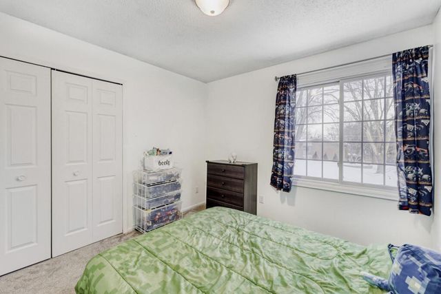 1340 Broadview Avenue, Chaska, MN 55318