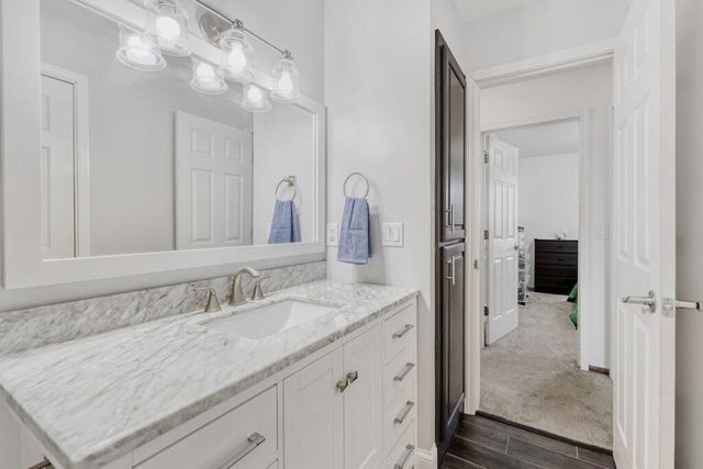 1340 Broadview Avenue, Chaska, MN 55318