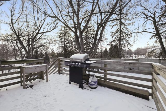 1340 Broadview Avenue, Chaska, MN 55318