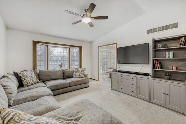 1340 Broadview Avenue, Chaska, MN 55318