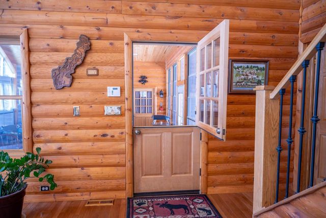 N13436 19th Avenue, Necedah, WI 54646