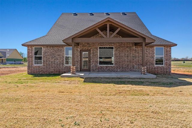 2924 River Birch Lane, Yukon, OK 73099