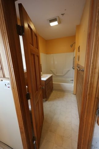 70 Biscyane Ave, Weymouth, MA 02188