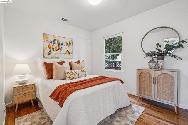 1009 1009 Everett St, El Cerrito, CA 94530