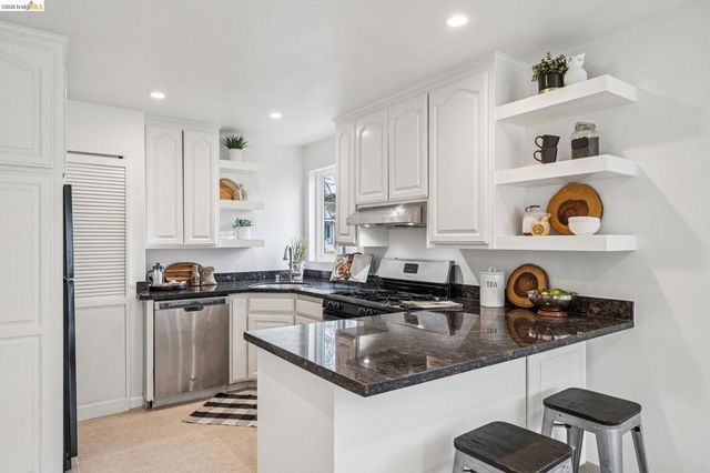 1009 1009 Everett St, El Cerrito, CA 94530