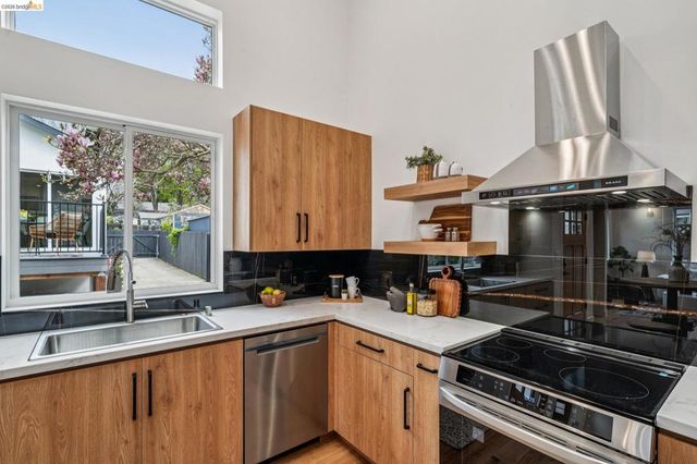 1009 1009 Everett St, El Cerrito, CA 94530