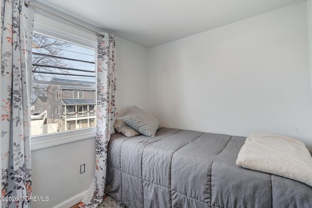 910 Florence Avenue, Union Beach, NJ 07735