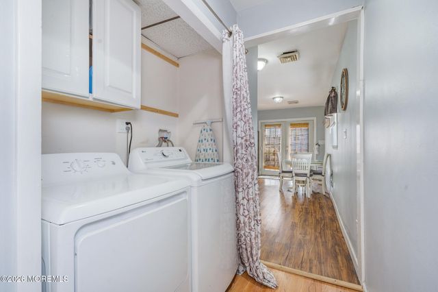 910 Florence Avenue, Union Beach, NJ 07735