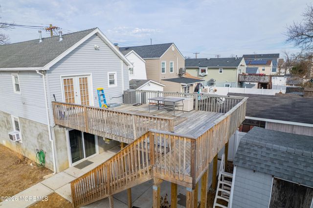 910 Florence Avenue, Union Beach, NJ 07735