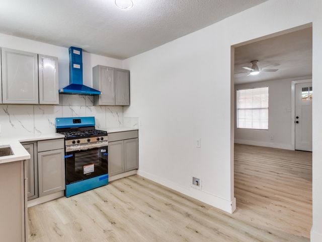 3917 Valentine Street, Fort Worth, TX 76107