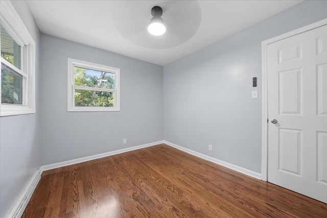 1020 E 61st Place, Merrillville, IN 46410