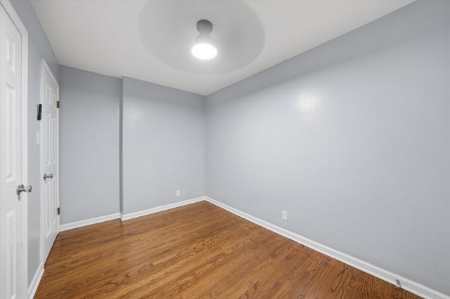 1020 E 61st Place, Merrillville, IN 46410