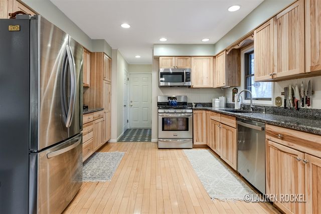 2721 Olderidge Court, Grand Rapids, MI 49525