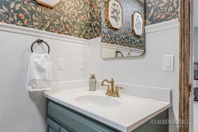 2721 Olderidge Court, Grand Rapids, MI 49525