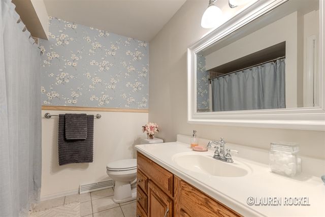 2721 Olderidge Court, Grand Rapids, MI 49525