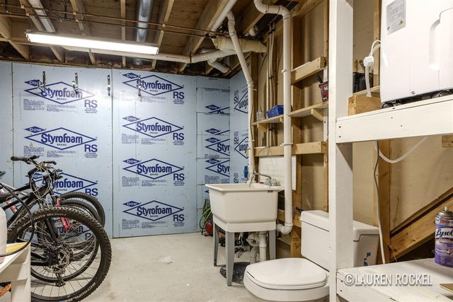 2721 Olderidge Court, Grand Rapids, MI 49525