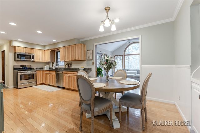 2721 Olderidge Court, Grand Rapids, MI 49525