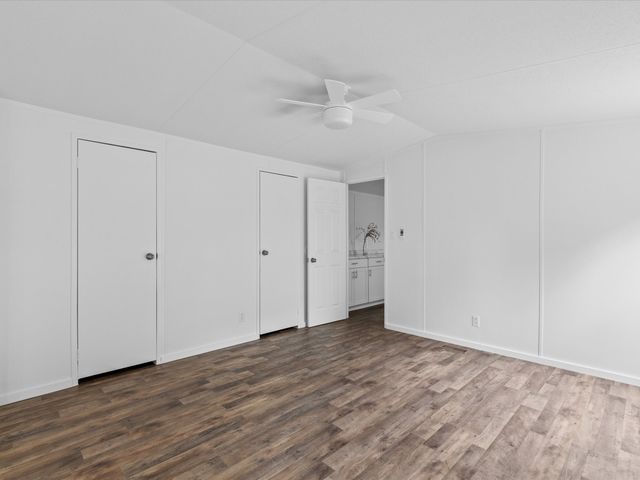 146 Deerwood Lane, Springtown, TX 76082