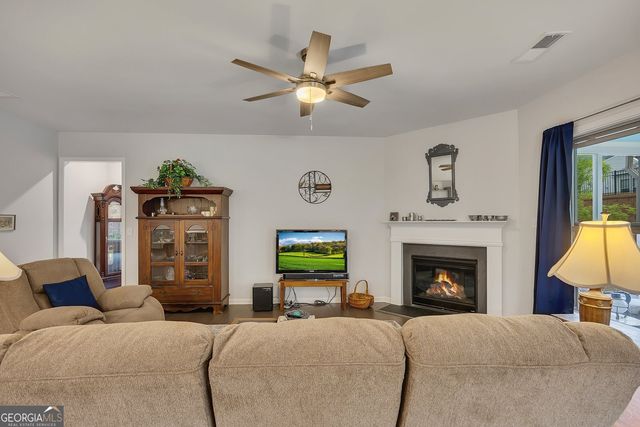 463 Marston Pass, Acworth, GA 30102