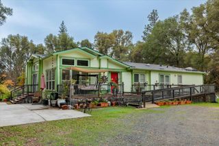 18300 Little Mustang Ct, Grass Valley, CA 95949