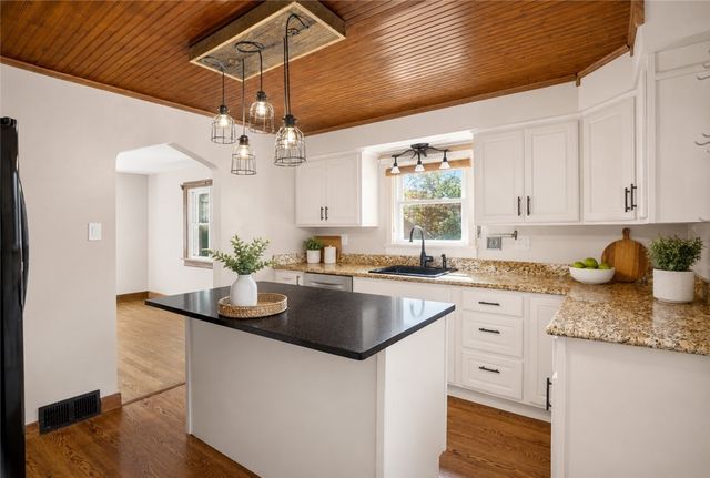 1327 HEBERTON, Highland Park, PA 15206