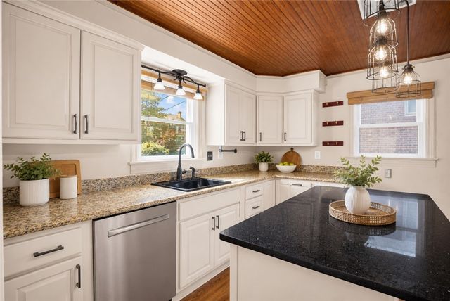 1327 HEBERTON, Highland Park, PA 15206