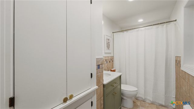 596 Willow Avenue, New Braunfels, TX 78130