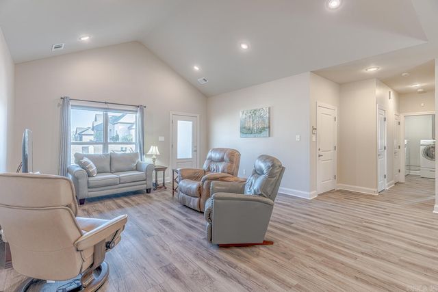 1277 Sullivan Cir, Jonesboro, AR 72404