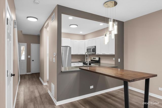 1935 Calla Drive, Joliet, IL 60431