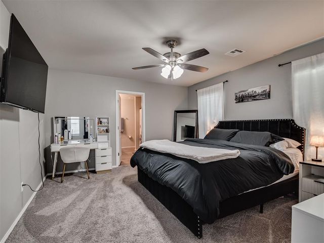 11549 NW 100th Street, Yukon, OK 73099