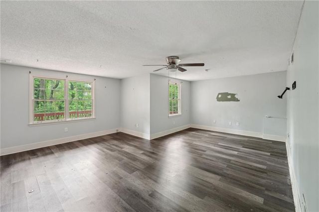 2650 Wendell Creek Lane, Snellville, GA 30039