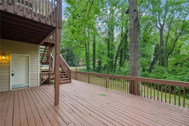 2650 Wendell Creek Lane, Snellville, GA 30039