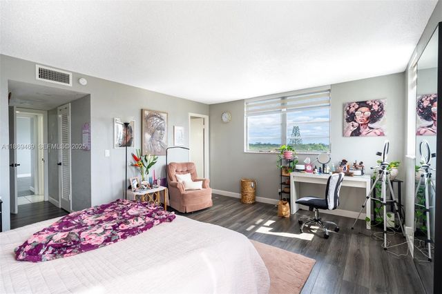 1811 Jefferson Street 601, Hollywood, FL 33020
