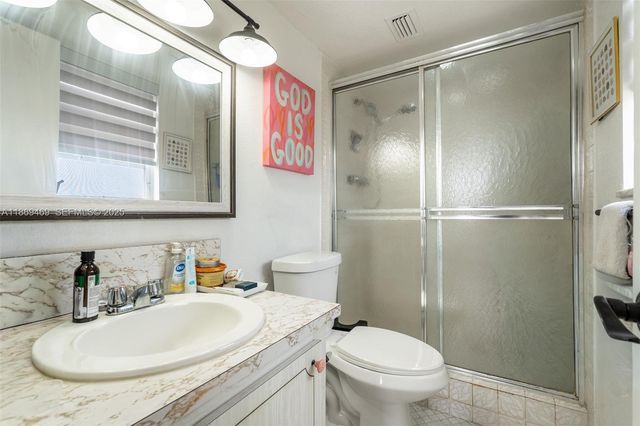 1811 Jefferson Street 601, Hollywood, FL 33020