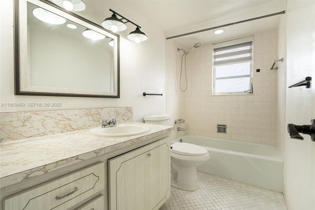 1811 Jefferson Street 601, Hollywood, FL 33020