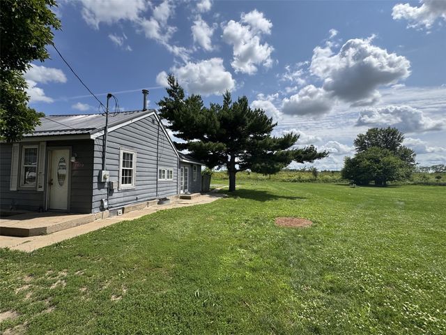 2629 24th Avenue SE, Cedar Rapids, IA 52403