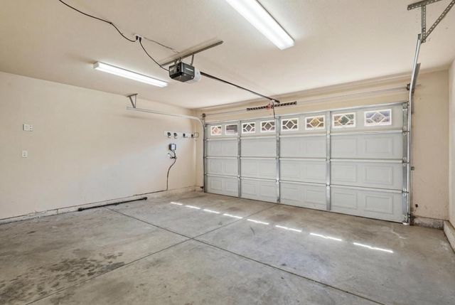 10587 Ridgecrest Dr, Jackson, CA 95642