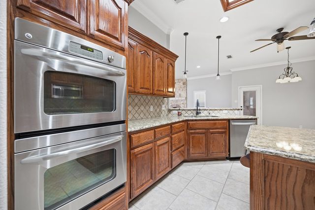 2903 Savoy, Midland, TX 79705