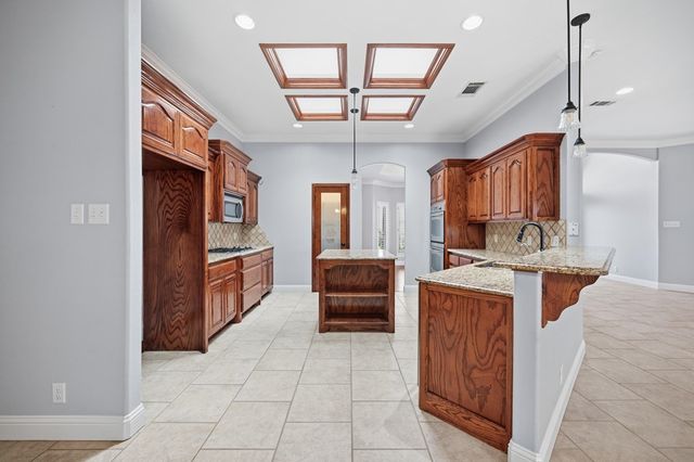 2903 Savoy, Midland, TX 79705