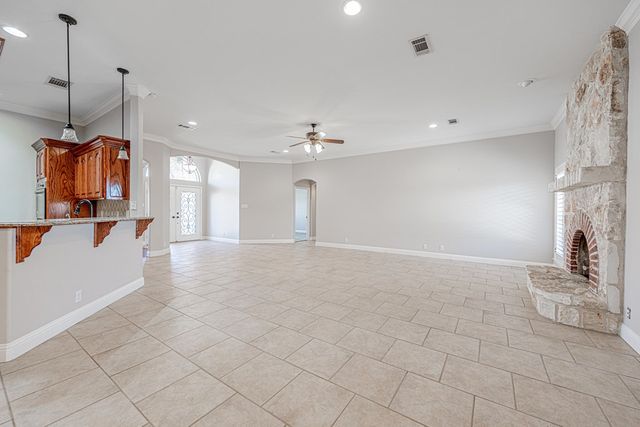 2903 Savoy, Midland, TX 79705