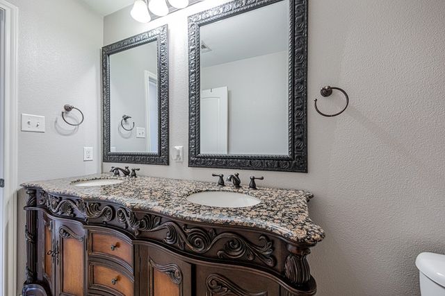 2903 Savoy, Midland, TX 79705