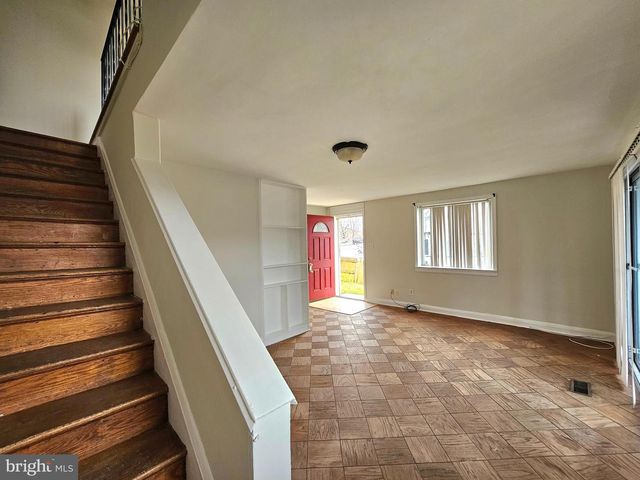 8501 CHESTNUT OAK RD, Parkville, MD 21234