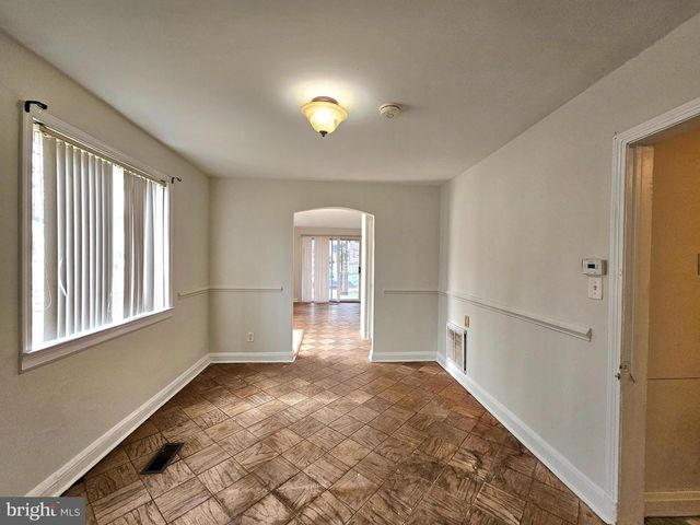 8501 CHESTNUT OAK RD, Parkville, MD 21234