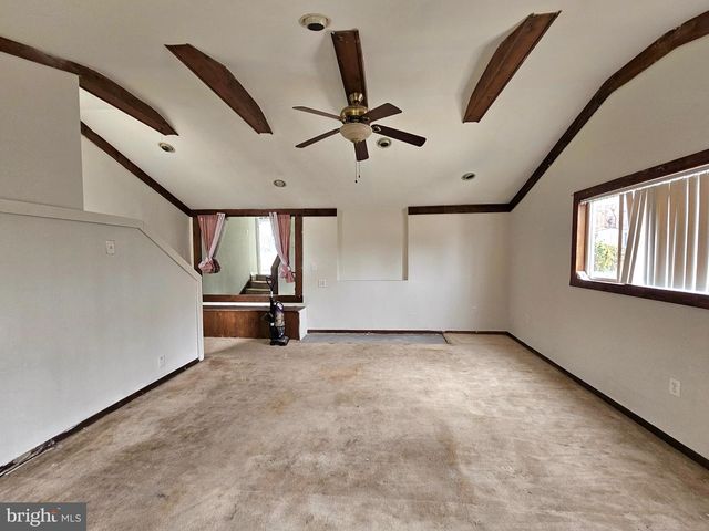 8501 CHESTNUT OAK RD, Parkville, MD 21234