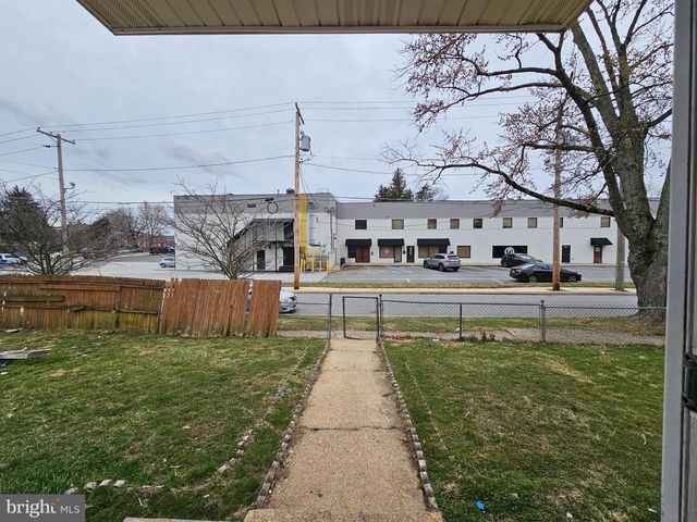 8501 CHESTNUT OAK RD, Parkville, MD 21234