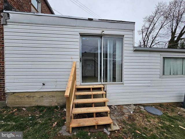 8501 CHESTNUT OAK RD, Parkville, MD 21234