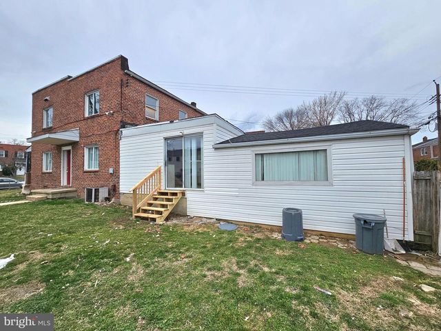 8501 CHESTNUT OAK RD, Parkville, MD 21234