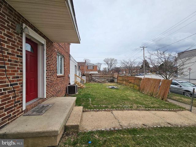 8501 CHESTNUT OAK RD, Parkville, MD 21234