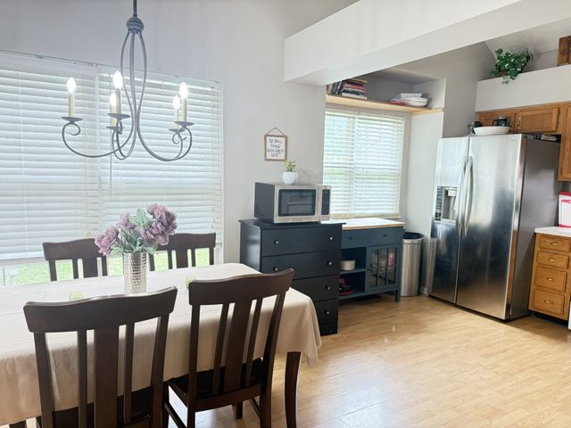 4040 Farmingham Woods Dr, Hermitage, TN 37076